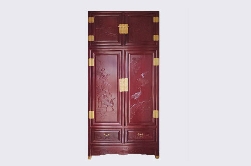 满城高端中式家居装修深红色纯实木衣柜